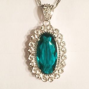 Beautiful Pendant with Chain